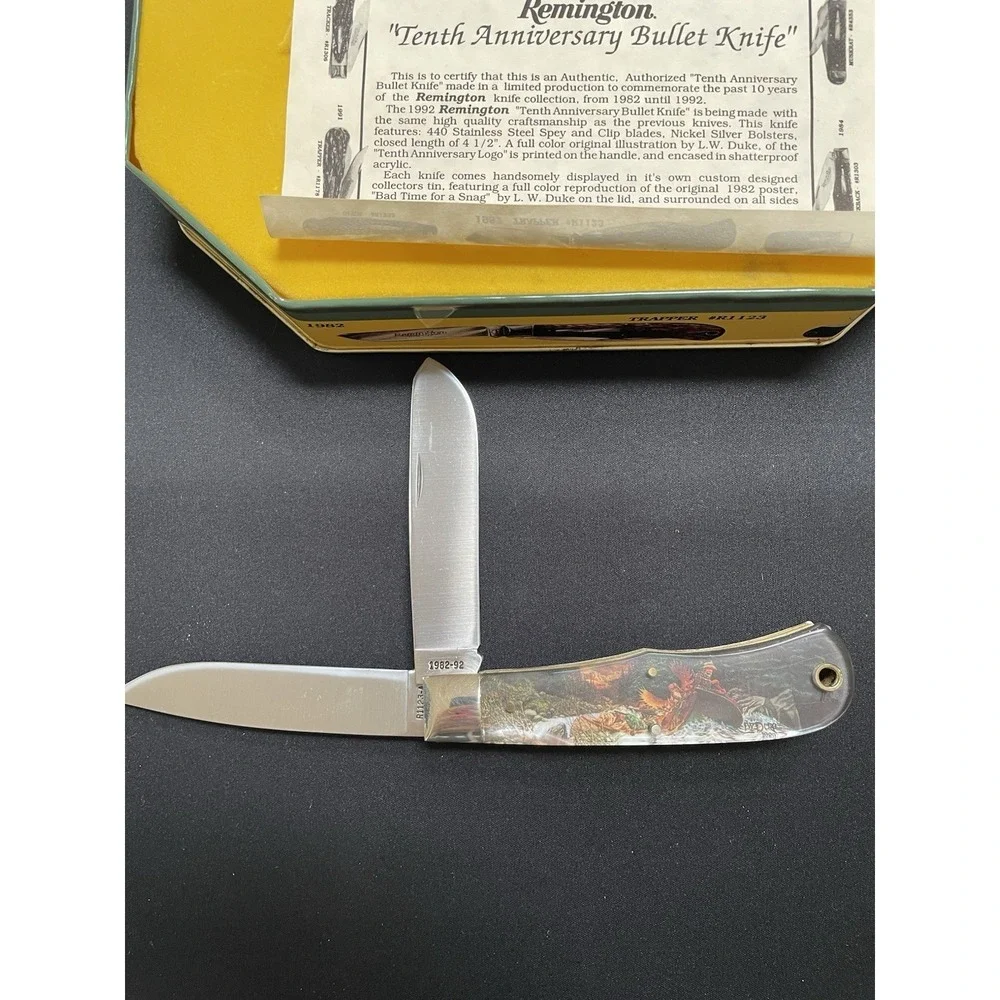 Vintage Remington 1982-1992 10th Tenth Anniversary Bullet Knife R1123A